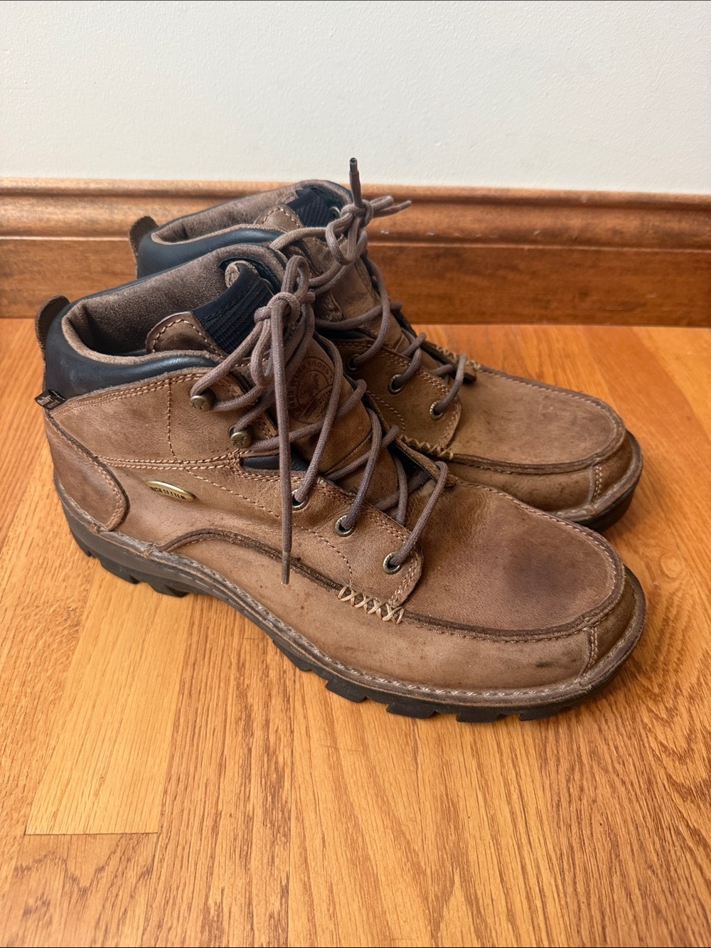 Red Wing Irish Setter Men's 3866 Borderland Chukka Casual Shoe Boots Size 11.5
